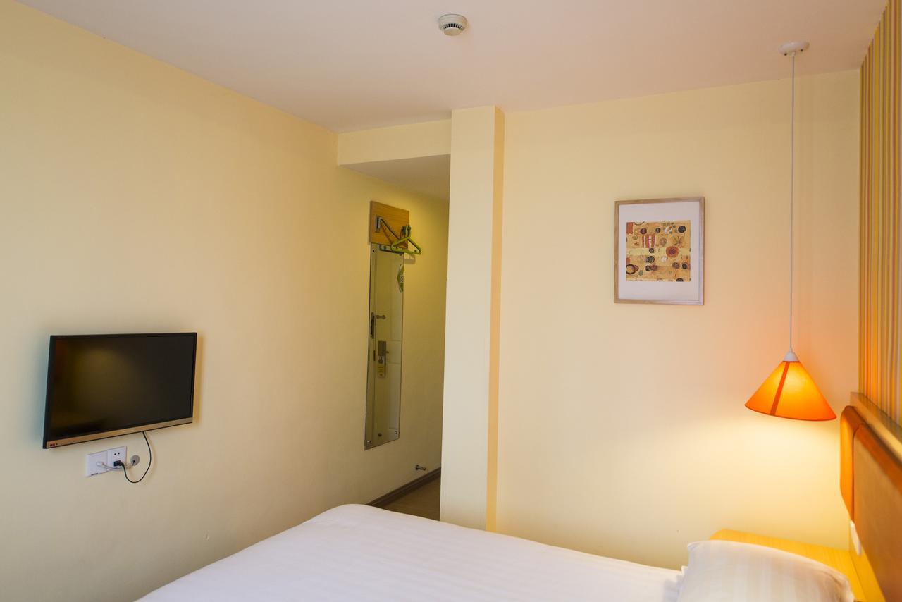 Home Inn Tianjin Binjiang Avenue Shanxi Road ภายนอก รูปภาพ